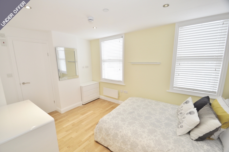 View Full Details for 65, Macfarlane Road, Shepherds Bush