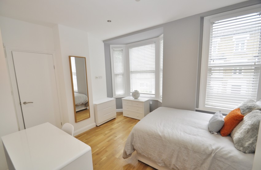 Images for 65, Macfarlane Road, Shepherds Bush