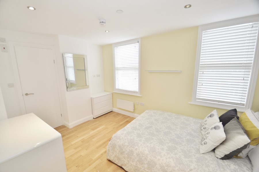 Images for 65, Macfarlane Road, Shepherds Bush