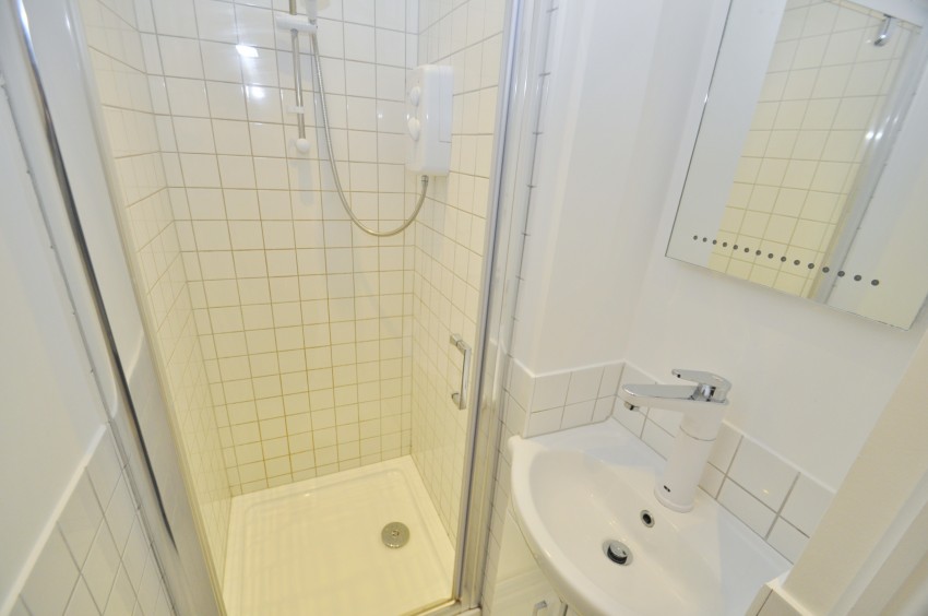 Images for 65, Macfarlane Road, Shepherds Bush