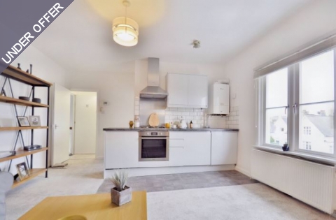 St. Stephens Avenue, 9 St. Stephens Avenue, Shepherds Bush