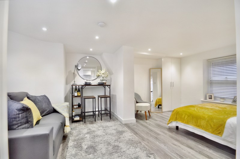 View Full Details for Weltje Road, Hammersmith
