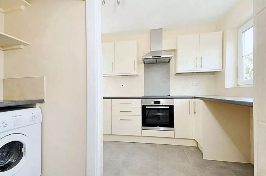 Images for Gleneagles, Malvern Way, Ealing