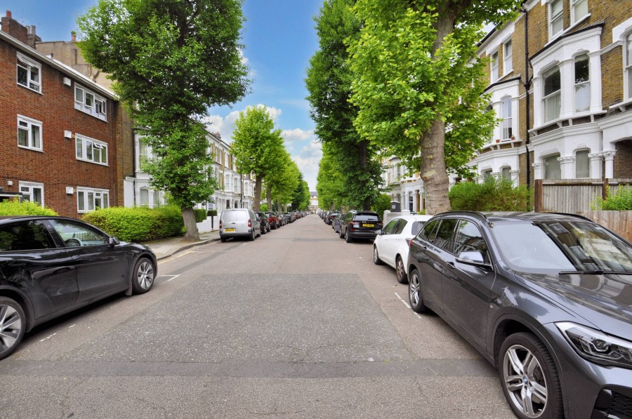 Images for Melrose Gardens, 5 Dartmouth Place, Shephers Bush
